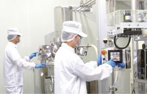 Class 10,000 Clean Room